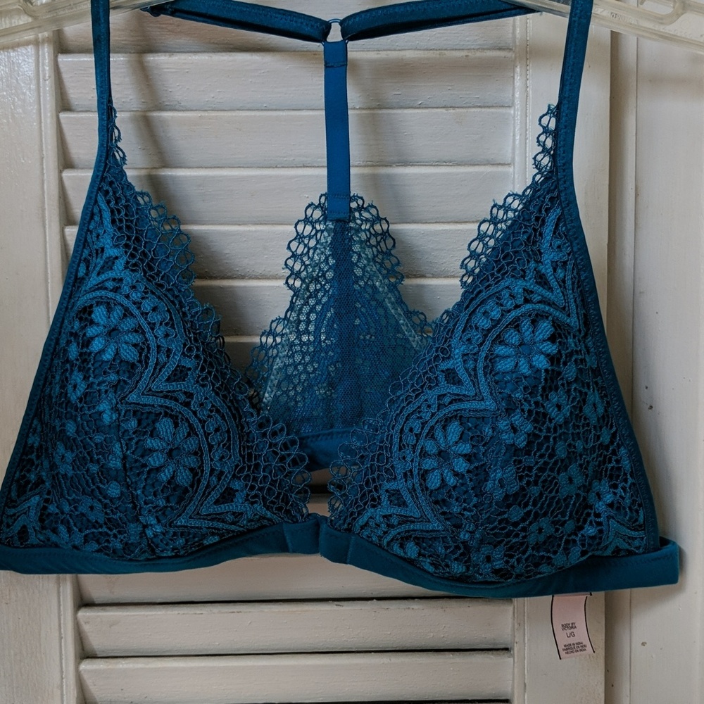 LAST CHANCE! Victoria's Secret padded bralette